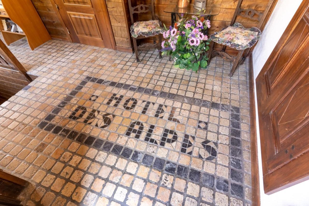 Hotel Des Alpes Saint Rhemy en bosses Bagian luar foto