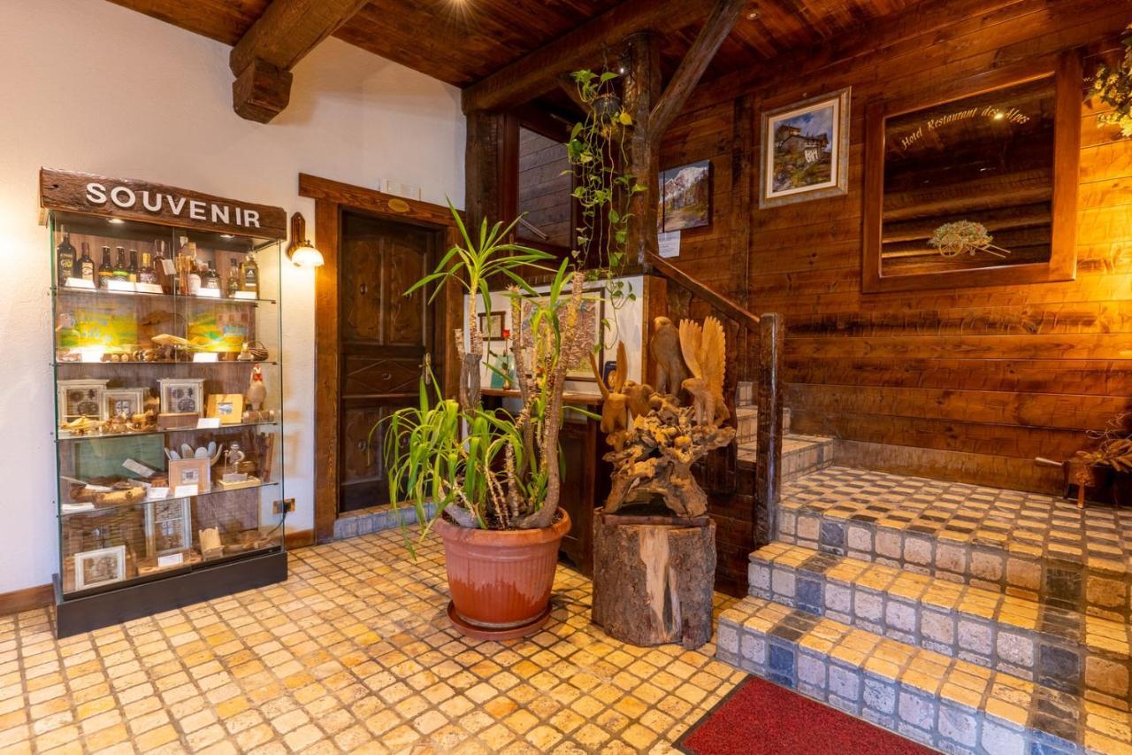 Hotel Des Alpes Saint Rhemy en bosses Bagian luar foto