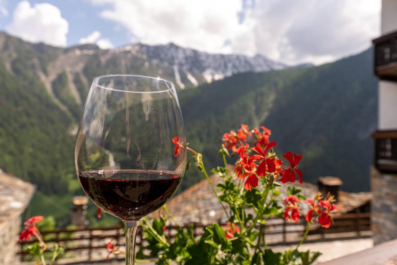Hotel Des Alpes Saint Rhemy en bosses Bagian luar foto